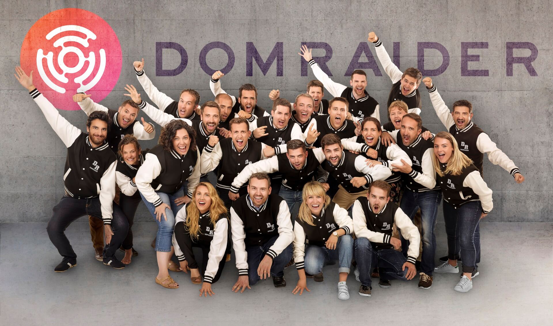 domraider equipe fond gris logo