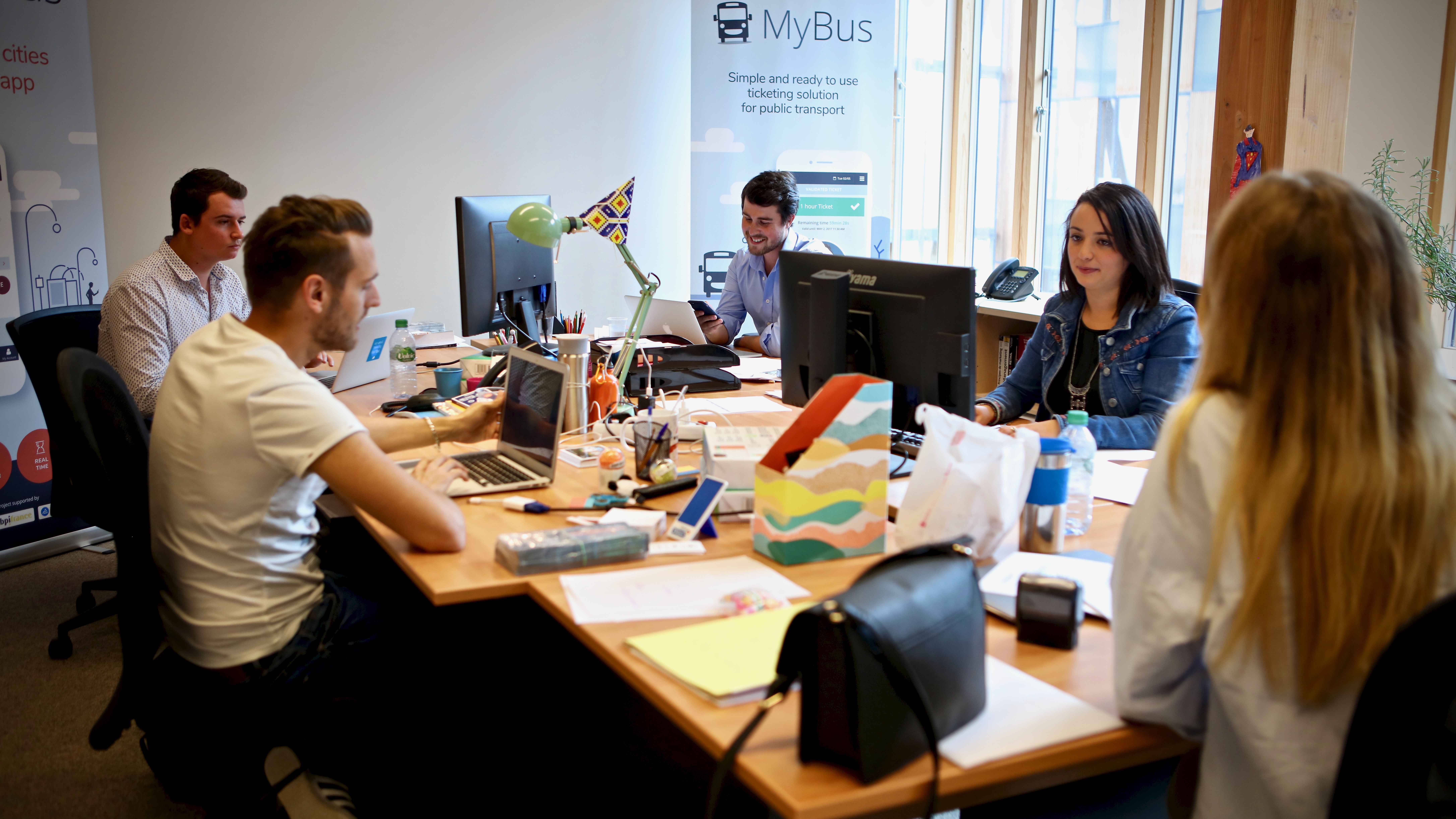 mybus_bureau_bivouac